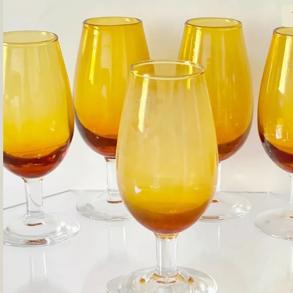 Vintage Set of 6 Cordial Liqueurs Glasses Amber - Picture 7 of 7